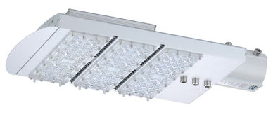 LED道路照明灯在广东的应用 优势、缺点及与风力发电设备的结合